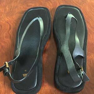Zara sandals size 38
